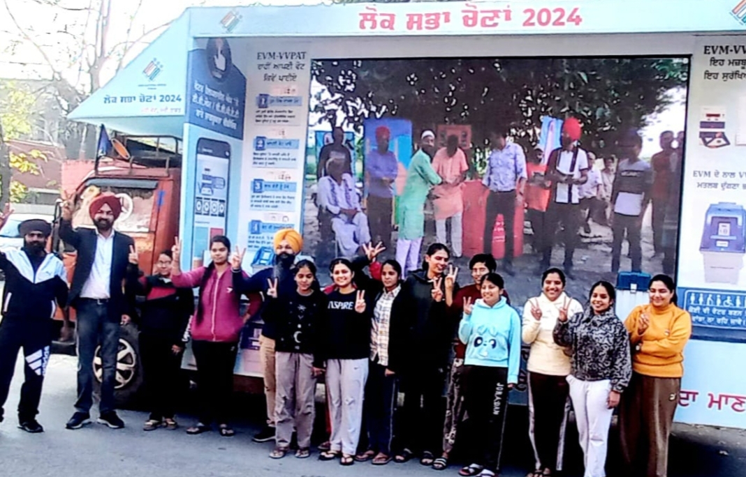 Mobile vans run for voter awareness in Patiala district